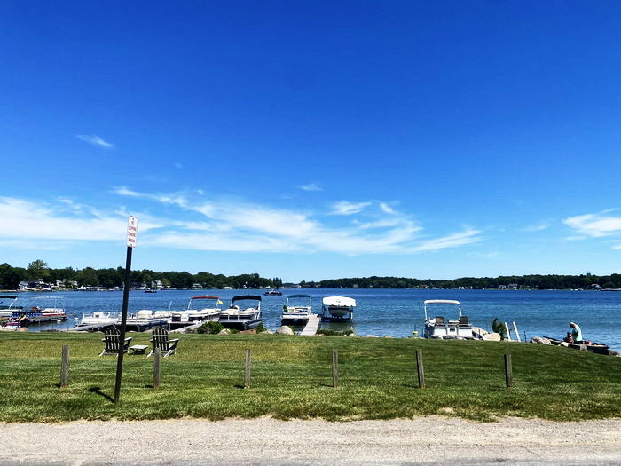 Pleasant View Hotel and Dance Pavillion - In And Around Clark Lake (newer photo)